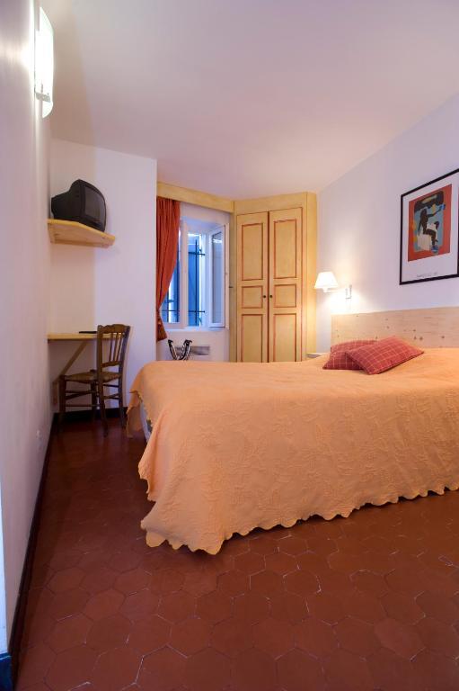 Le Vieux Chateau Aiguines Room photo